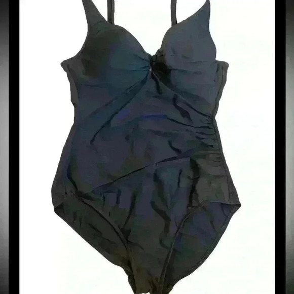 Lands' End Black One Piece Swimming Suit Women's Size 10 - Picture 1 of 4